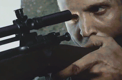 |搞笑GIF:功夫确实不错,只是裤子掉的有些尴尬