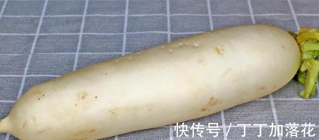 萝卜|白萝卜这样吃才叫过瘾，不用炒不用炖，开胃下饭又解馋，比肉还香！