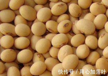 炸黄豆时，万万不能直接下锅！多加“1步”，黄豆香酥脆爽更好吃！