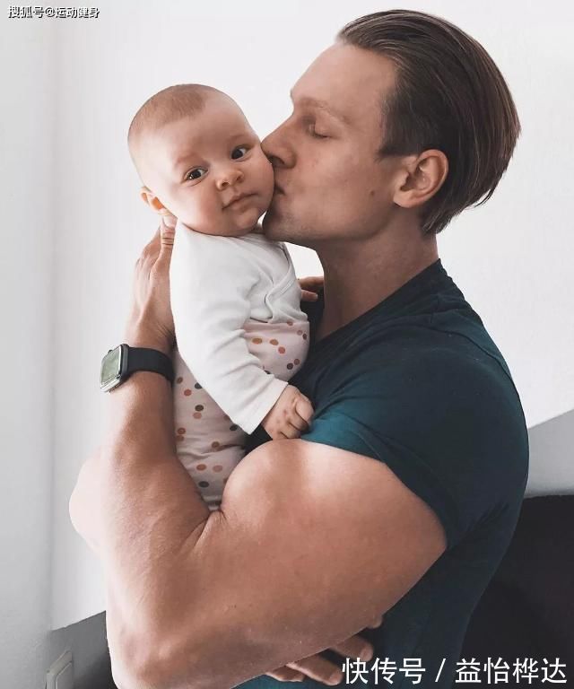 ins|臂围45cm，二头肌似小山包的猛汉奶爸，还自带肌肉抽筋绝活