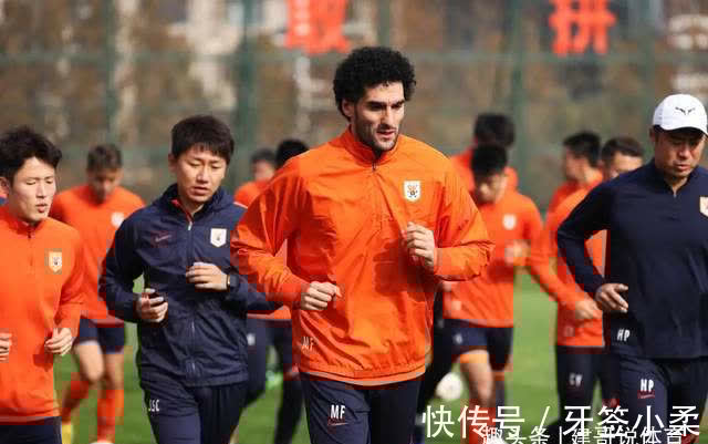 辟謠|戴琳秀恩愛！辟謠費(fèi)萊尼離隊(duì)！終老魯能！費(fèi)萊尼中文講得不錯(cuò)