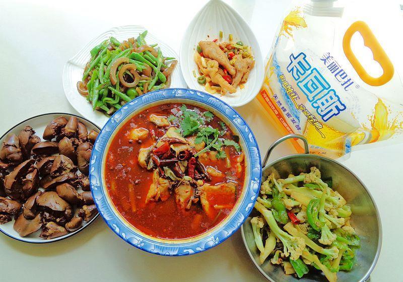 卤肉皮|我家周末一日三餐，12种搭配，解暑汤开胃菜，伏天吃真好