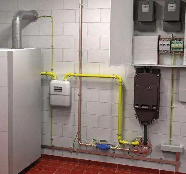 卫生间|卫生间花洒切记要装这个盒子,关键时刻能救你一命,太实用了