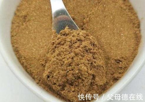 调韭菜鸡蛋馅，牢记“3不放”，饺子鲜嫩又翠绿，好吃过瘾！