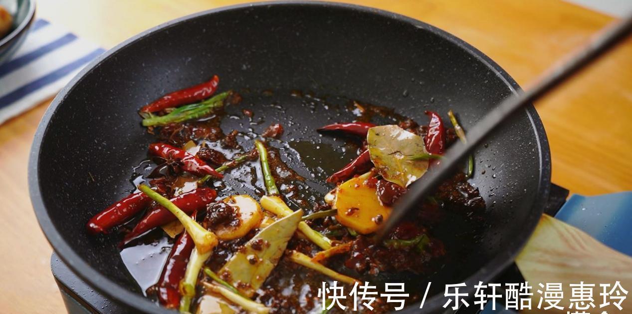 虎皮鸡蛋的家常做法，手把手教会你，鲜嫩美味，比饭店卖的还香