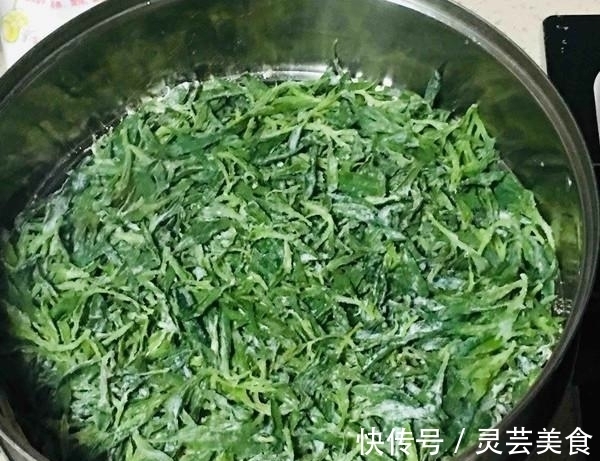 适应能力|三伏天，这野菜随处可见，清热解毒，可惜很多人把它当草！