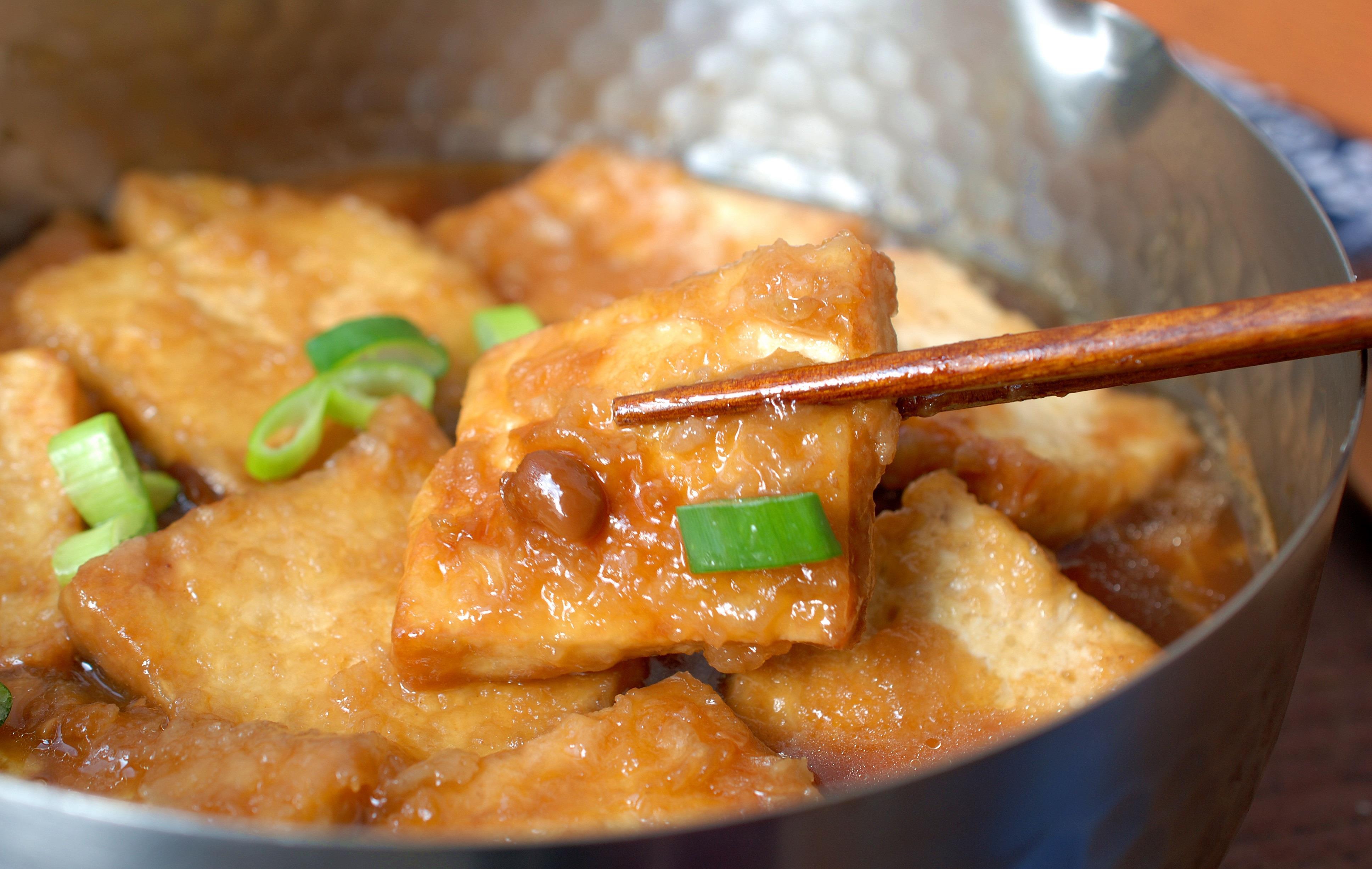 焖豆腐|白菜豆腐的神仙吃法,不放一滴油,扔进锅里炖一炖就出锅太香了