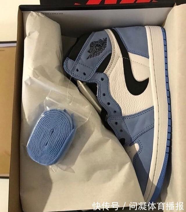 AJ1 有人买到一双「错版」北卡蓝 AJ1,网友:这运气也太好了