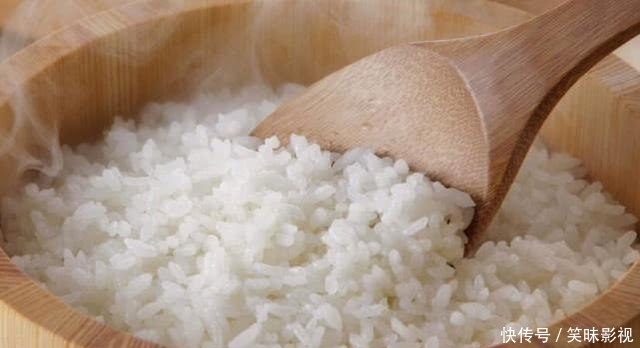 买大米时选“长粒”还是圆粒,很多人不知道,难怪米饭不好吃!