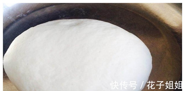 酵母粉|家中面粉剩太多，不要只做包子馒头，教你这样做，一次能做3斤面！