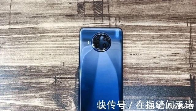 旗舰|小米10尊享版跟红米note9pro的对比，一场高端旗舰跟千元机的pk