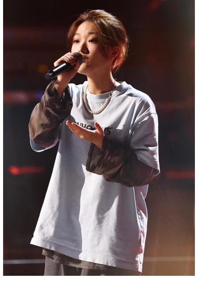 中国好声音|2021《好声音》金曲歌王低调登场，李荣浩-兄弟六年没见了