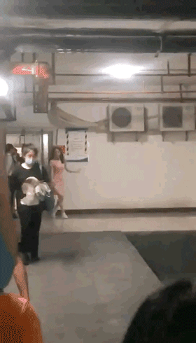 服了！到底什么样的腿才能算美腿啊