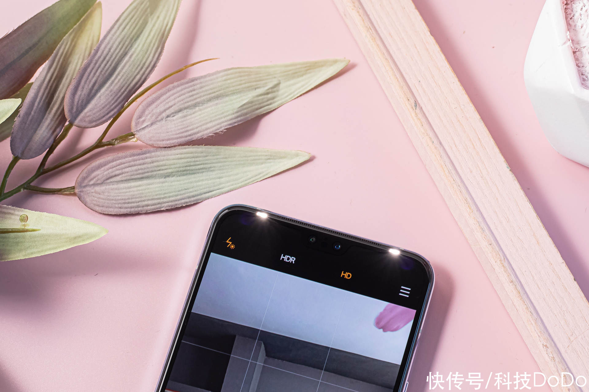 逆光|vivo S10 Pro首发体验：除了自拍还能怎么玩？