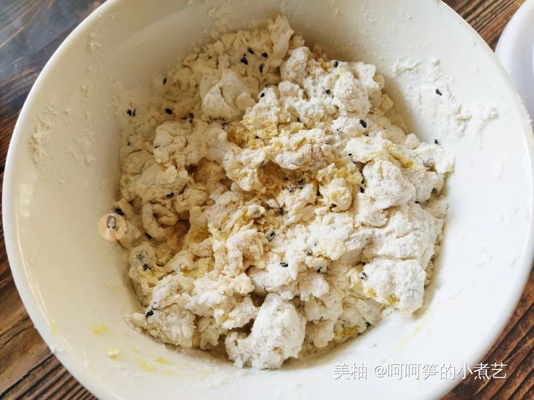 健康|宝宝出牙期烦躁,教你制作营养健康的南瓜磨牙棒,香香甜甜真好吃