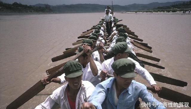 开心|80年代老照片：那时没手机，玩的也开心，最后一张有钱人才能消费