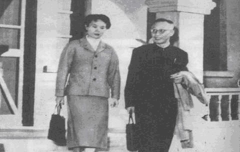 东西|溥仪61岁去世时,留给妻子李淑贤的遗物,只有三样东西