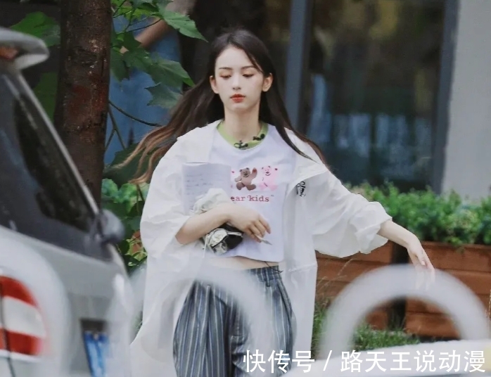 助陣|中餐廳5怕是要火!趙麗穎周也姚安娜助陣,沖著路透說啥都要追