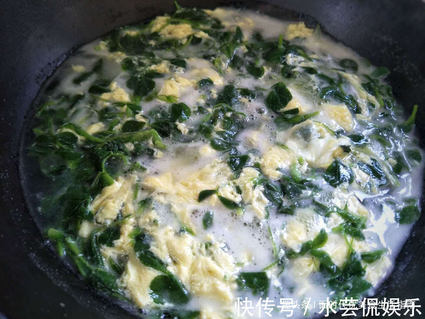 水淀粉|这汤多给孩子喝,帮助发育,眼睛亮,比鱼汤营养,提神补脑不犯困