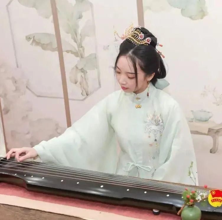 青听南岸的声音|全民阅读 | qt:badformat,art_src_1,nbbdpp_-10000,nbbscoreee_-10000,nbbstratest_nh2_1