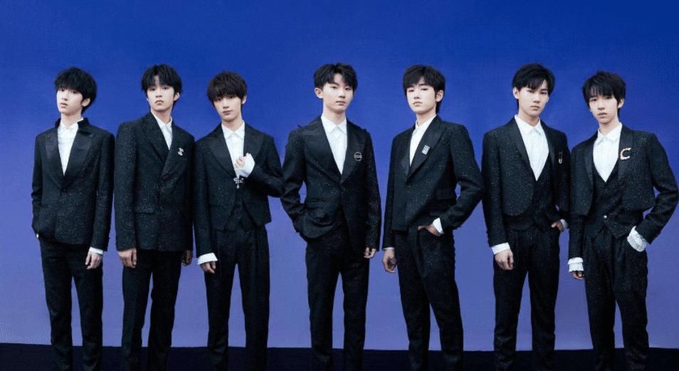  中心|王一博遇劲敌？当红偶像团体加盟新综艺，对打《宇宙打歌中心》！