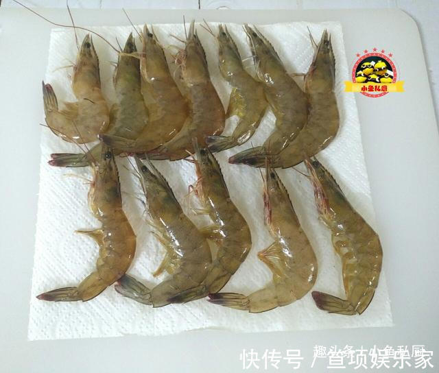 大虾|大虾,水一煮鲜味全跑了,老渔民教你一招,虾肉鲜嫩可口不腥不柴