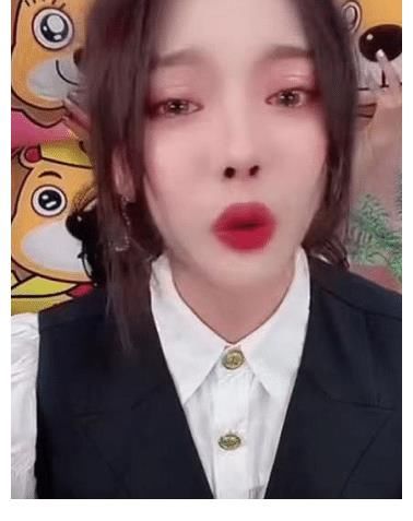 弟子们|辛巴首饰专场卖出8.1亿，自称状态不佳，未达到预期的13亿