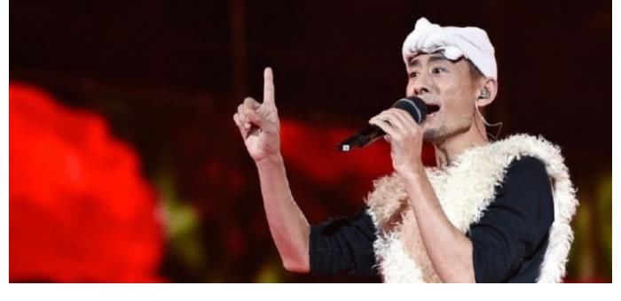 阿宝|阿宝的毁灭史，从“农民歌手”到“人设崩塌”，他都经历了什么？