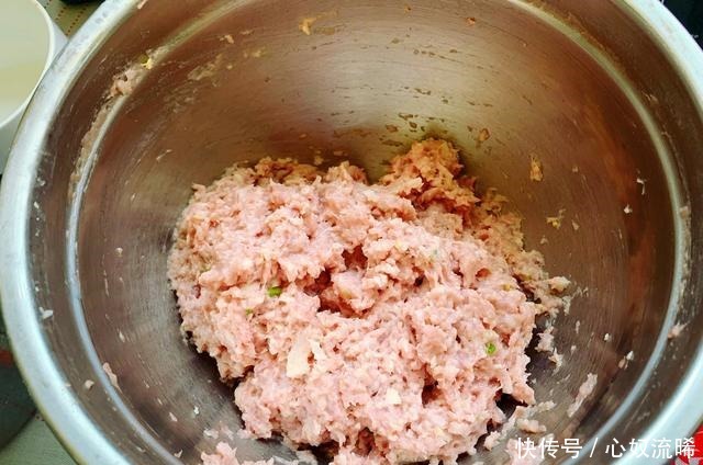 将莲藕|莲藕这样做太解馋了,我家1周吃2次,儿子点名要吃