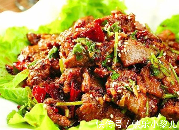 生长发育|天气越来干燥孩子动不动就流鼻血,多吃爽口菜,饮食清淡