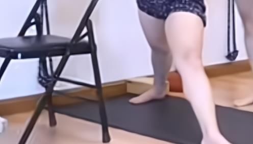 脚后跟|说瑜伽练得好不好看脚就知道!那些练得很好的人,脚都什么样?