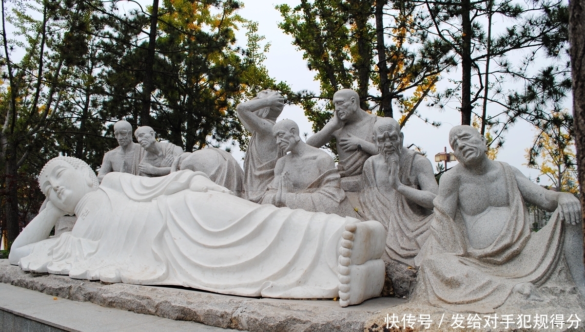 为什么耗资巨大的新法门寺，游客不喜欢去，更喜欢逛老法门寺呢？