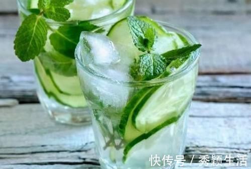 维生素c|女性到了中年常吃3种食物，降压减脂，清理肠胃，好吃不贵