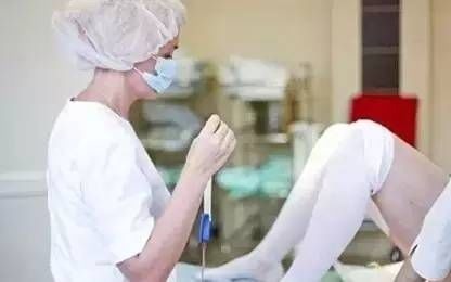 产妇|“我不怕痛,我只在乎尊严”,90后宝妈产房尴尬经历,看了揪心