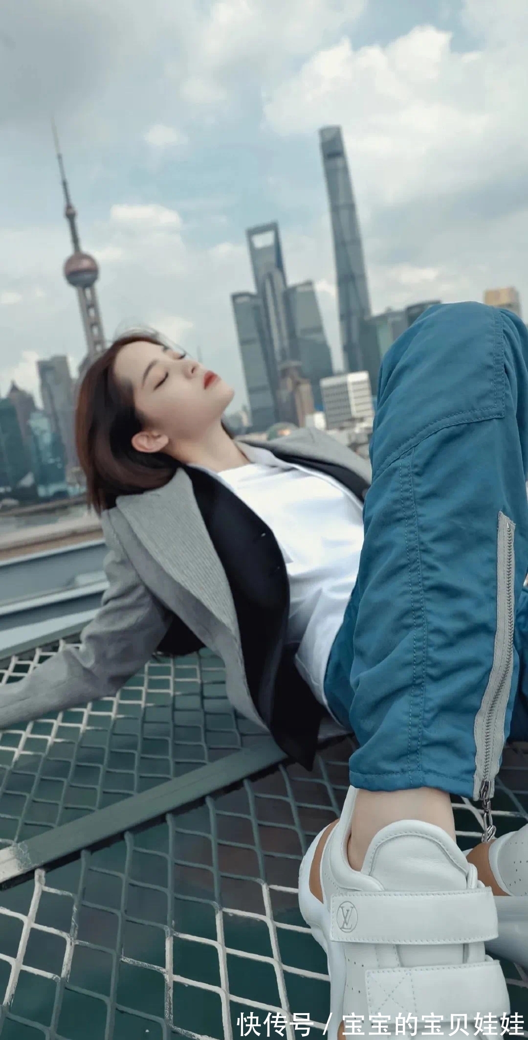 手机壁纸分享——明星美女系列:新年换个新壁纸吧