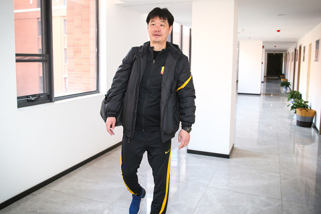西班牙人队|西班牙人逆转赢球后，武磊迎利好消息！球迷：国足李霄鹏难上加难