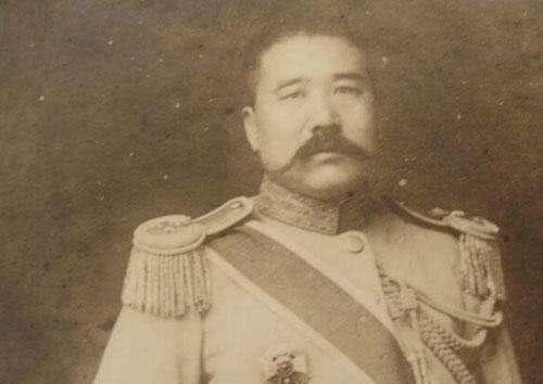 张宗昌|张宗昌为什么被叫做狗肉将军？难道是因为他喜欢吃狗肉吗？