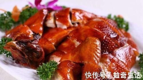 涂抹|想吃烧鸡不用外面买,自己就能做,简单3步就能做出美味的烧鸡