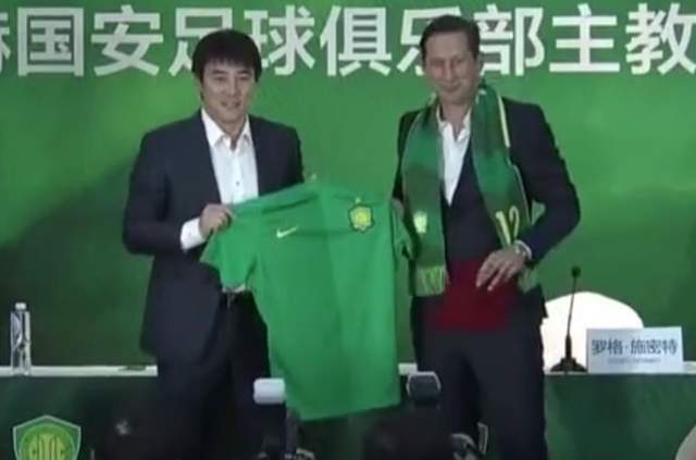 国安|土帅爆发!谢峰成为国安主帅:中超前6名球队仅剩1名外教!