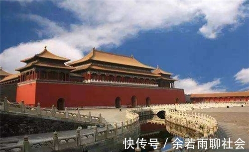 杨青@天安门稳如泰山屹立600年,它的设计师是谁?不到19岁的天才少年