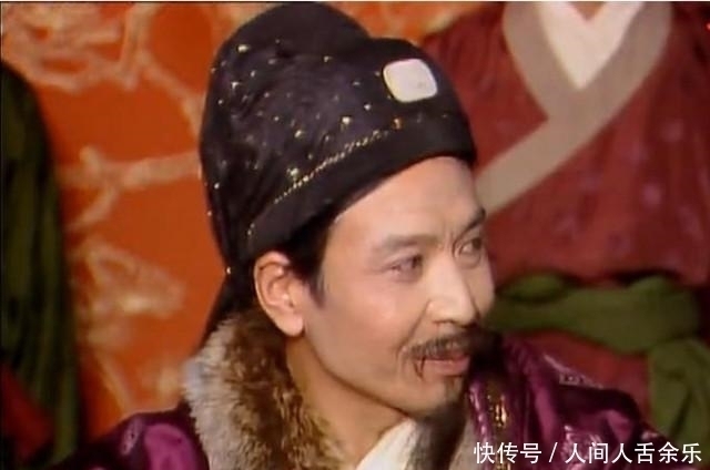 贾珍#《红楼梦》尤三姐骂贾琏“清水下杂面,你吃我看见”,什么意思?