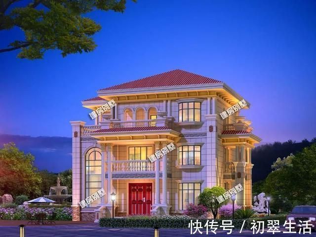 真石漆|带旋转楼梯设计的两栋豪墅,客厅挑空设计,第二栋带架空层