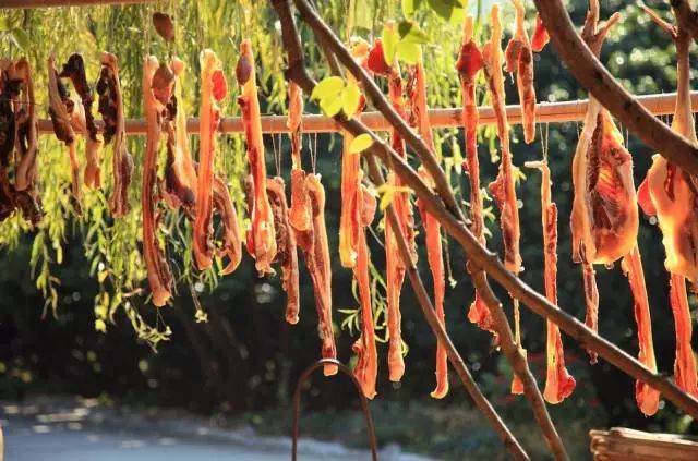  冬日|晒鱼鲞、捣年糕、制作番薯烧、打米胖……这些象山年味，让你暖在冬日里