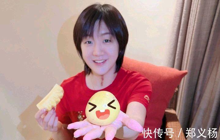 选手|打球有力量,陈梦、孙颖莎、樊振东都很强壮,大球时代的普遍特点