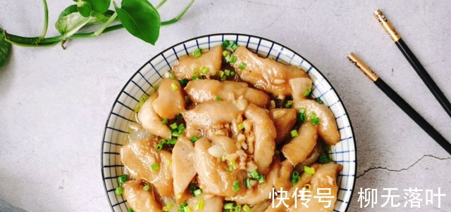 白菜萝卜靠边站，天冷多吃它！入锅一蒸细腻劲道，比牛奶馒头强！