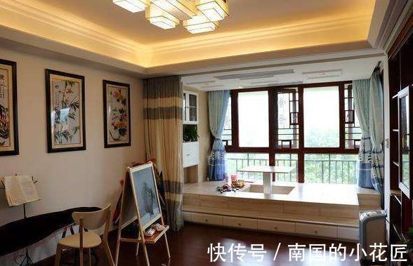 家装|客厅阳台改造成榻榻米，看了朋友家的新房装修，后悔我家装早了