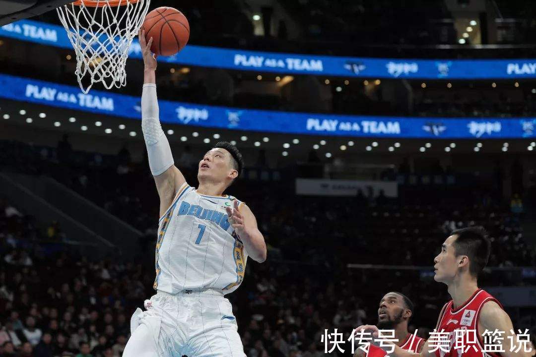 布朗|遗憾!CBA林书豪遭遇被裁危机,秦晓雯也保不住,主帅表态太为难