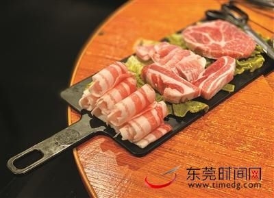 烤肉|好食光丨街边的韩式烤肉小店 白烧鳗鱼很香很香