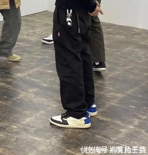 ts 莆看图做货?TS x 藤原浩联名“倒勾AJ1”曝新配色,实锤发售!