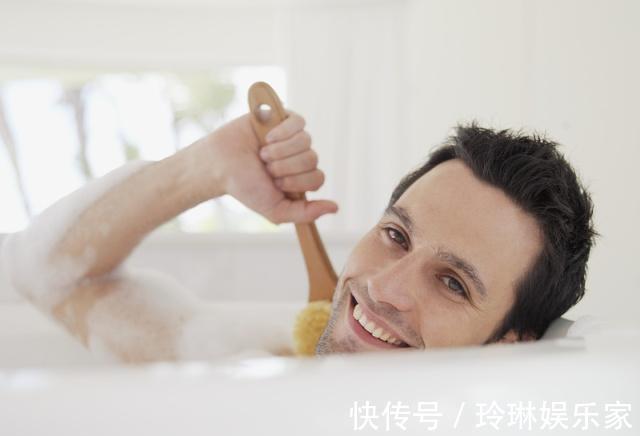 刮痧|洗澡时愿意洗“1处”的人，寿命一般比较长，很多人傻傻不清楚